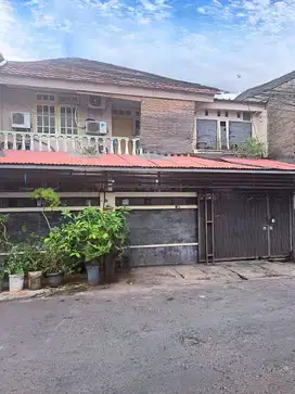 Dijual Rumah 2Lt siap huni di kota bambu,Tomang,JakBar
