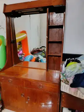 Meja Rias kayu jati bagus