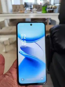 Infinix smart 9 8/128 gb like a new