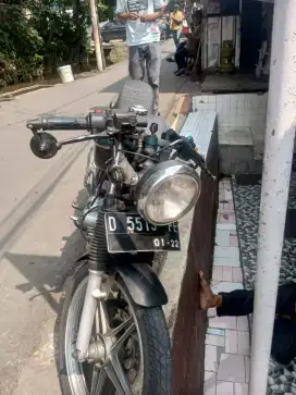Caferacer basic thunder