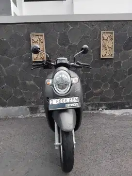 Cash & Credit Honda Scoopy 2018 Mulus
