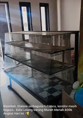 Dijual murah etalase