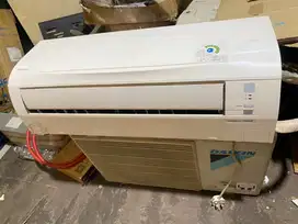 Dijual Ac 1 PK Daikin Thailand FTC25 Non Inverter