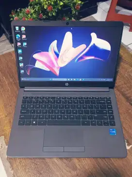 Laptop HP 240 G8 Notebook PC | RAM 8/512 GB