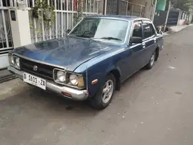 Toyota Corona 1975 Bensin