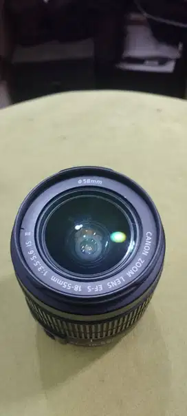 Lensa Canon 18-55 mm f. 3.5 - 4 Image Stabilizer