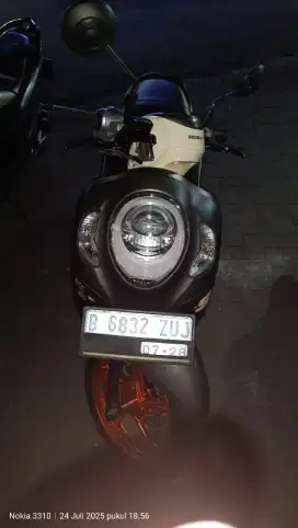 Scoopy 2023 ISTIMEWA km 11 rb pajak hidup.