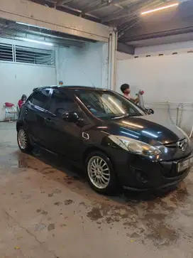 Mazda 2 2009 Bensin