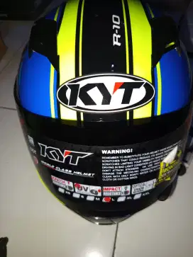 Helm Full Face KYT R10 Baru dalam Kardus 100% mulus