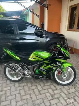 Kawasaki ninja rr new 2015 full baut titanium dan modofikasi lainnya