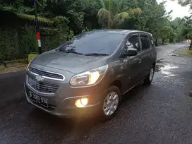 Chevrolet Spin 2014 Bensin