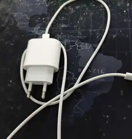 Charger ip 15 ori 20 w