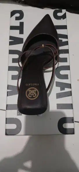 Sendal stacatto kulit asli