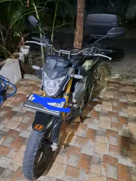 Motor honda cb150r