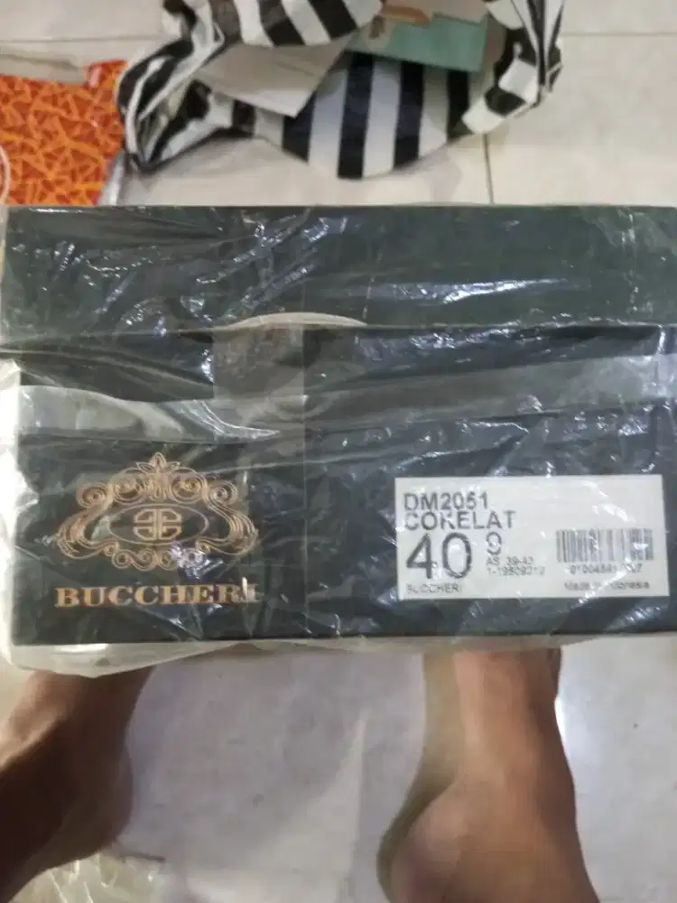 Sepatu Bucheri coklat DM 2051