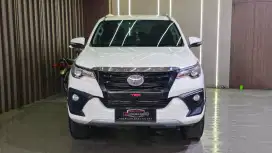 DP 50JT - Toyota Fortuner 2.4 G AT upgrade TRD 2017