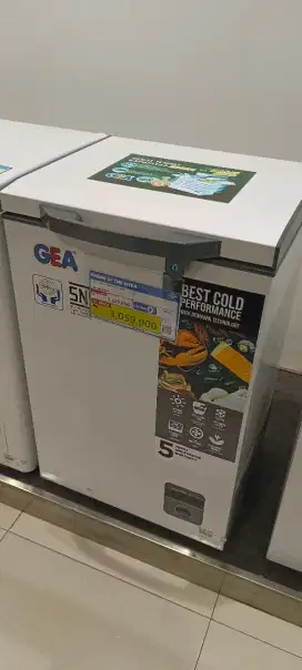 Gea Chest Freezer 100l White (Kredit Tanpa Dp)
