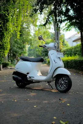 VESPA LX 125 IGET FACELIFT 2024