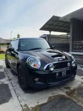 Mini cooper mayfair 2010 1.6 turbo cooper s