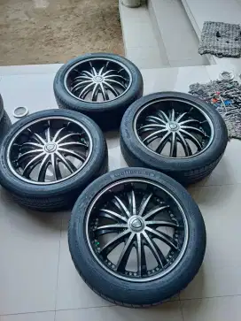 Velg Borghini itali ring 18 pcd 5x114 ban 225/50 18 kondisi velg mulus