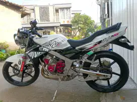 Kawasaki ninja R putih 2012
