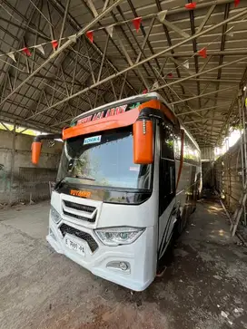 Dijual Cepat Hino 130 Mdbl 2013