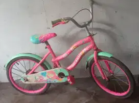 Sepeda 18in anak perempuan