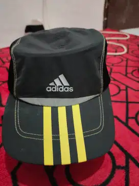 Topi outdoor running adidas
