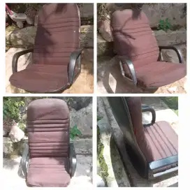 Kursi tempat duduk manager tanpa kaki