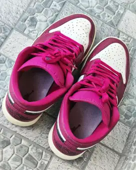 Dibutuhkan karyawan Bagian kasir  loundry Sepatu
