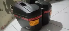 Side box givi , 750