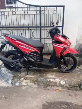 Honda Vario 125 CBS ISS 2018 fulori mulus pjak panjang mesin superjos