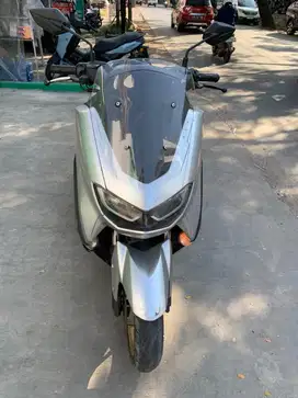 Yamaha Nmax 2023 Silver