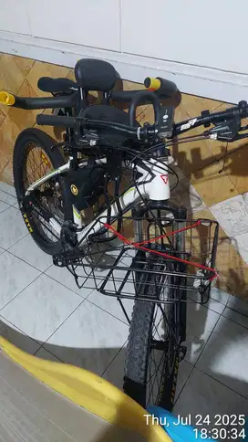 Sepeda MTB merk thrill vanquish 3.0 26  3x8 speed
