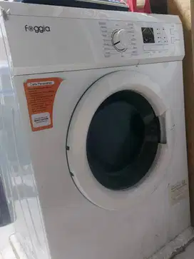 Dijual mesin pengering pakaian bekas seperti baru