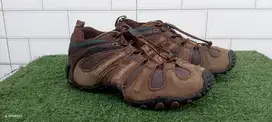 Sepatu hiking MERRELL HOMBRE CHAMELEON 8 STRETCH