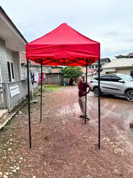 Tenda minimalis 1.5 x 1.5 m bahan tebal Ready stok Palembang. Bisa cod
