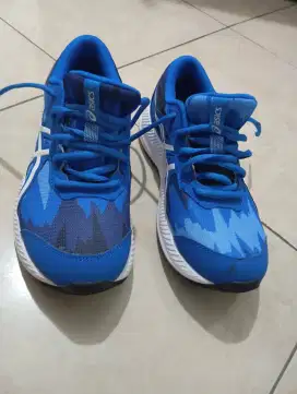 Sepatu Asics ori