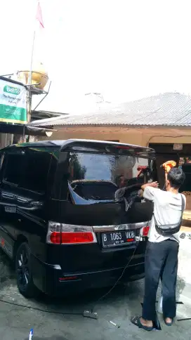 SPECIALIST KACA FILM PANGGILAN