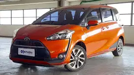 Pajak Panjang Toyota Sienta  1.5 V Bensin-AT 2017 Orange