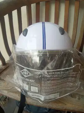 Helm edisi dapet undian