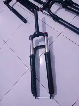 fork mtb 27,5 sistem lock