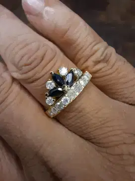 Cincin perak berlian dan blue safir