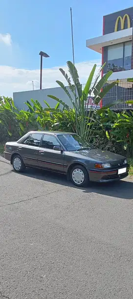 Mazda 323 Interplay 1995 - Istimewa