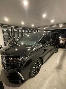 Dijual Alphard 2.5 hybrid cvt 2025