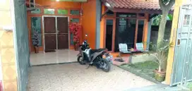 Dijual Rumah 2 Lantai SHM