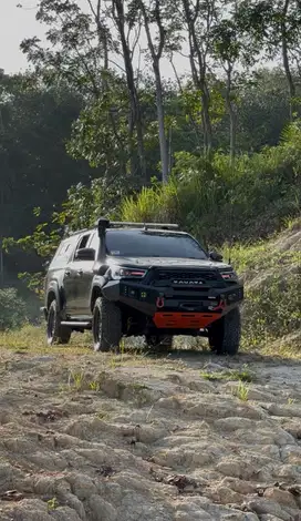 Toyota Hilux Type V 2021 50th Anniversary Edition