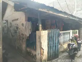 Dijual kontrakan 2 pintu