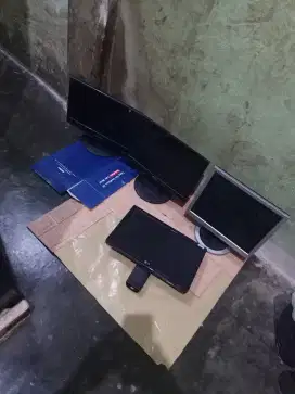 Di jual yg butuh dan minat buruan monitor lcd komputer mati semua 5