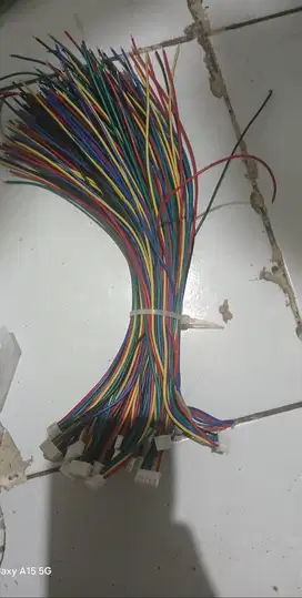 Soket kabel lobang 5 pin